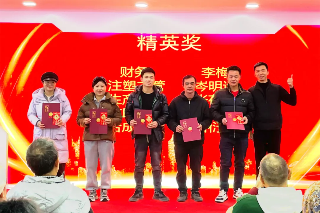 ad703f7b-b499-4eae-ae6c-f1c16722c347