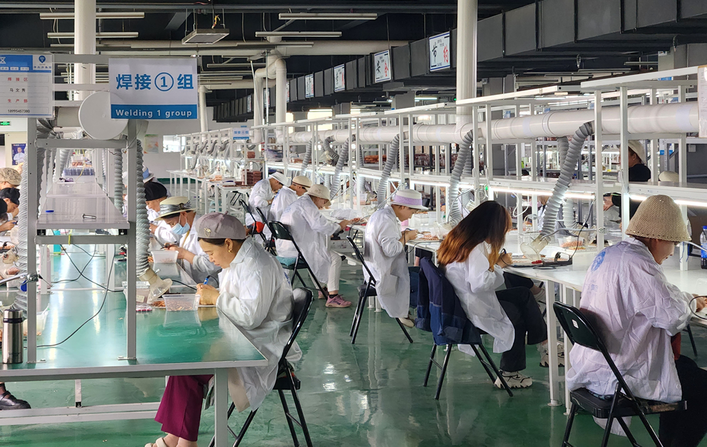 《寧夏日報(bào)》：海原縣卡立方拓寬就業(yè)渠道讓群眾端穩(wěn)“飯碗”