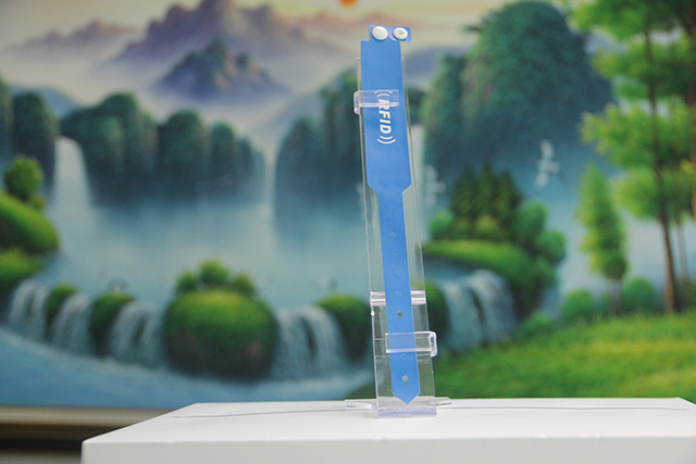 如何在網上訂購vip會員卡？