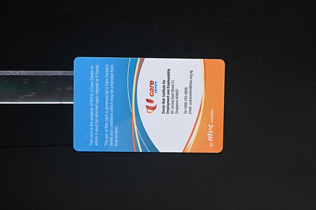 IC卡應用 ： IC門禁卡！