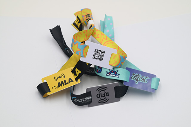 ?？谑泄籔VC卡實(shí)現(xiàn)24小時(shí)全天候自助充值