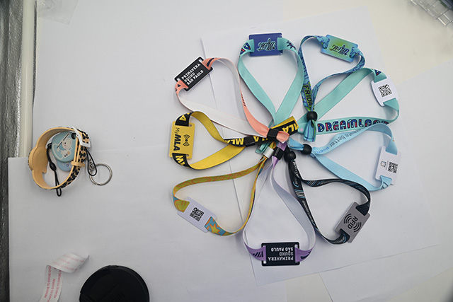 門禁卡復(fù)制已經(jīng)成為職業(yè) 那么門禁卡復(fù)制是否違法? 門禁卡復(fù)制已經(jīng)成為職業(yè) 那么門禁卡復(fù)制是否違法?